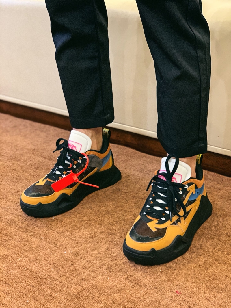 Off-White Sneakers